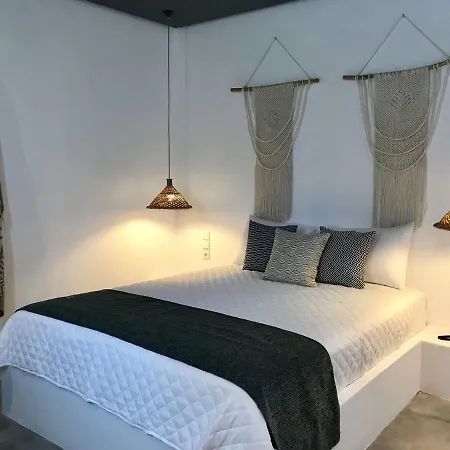 Nocleg ze śniadaniem Aellia & Leros 3*