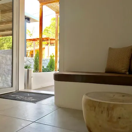 Bed & Breakfast Aellia & Leros 3*